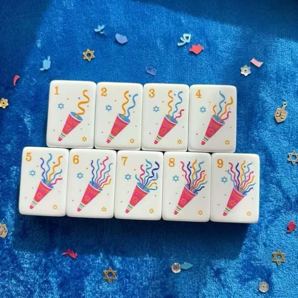 Festival Celebration cracks 1–9 — party poppers with colored streamers
